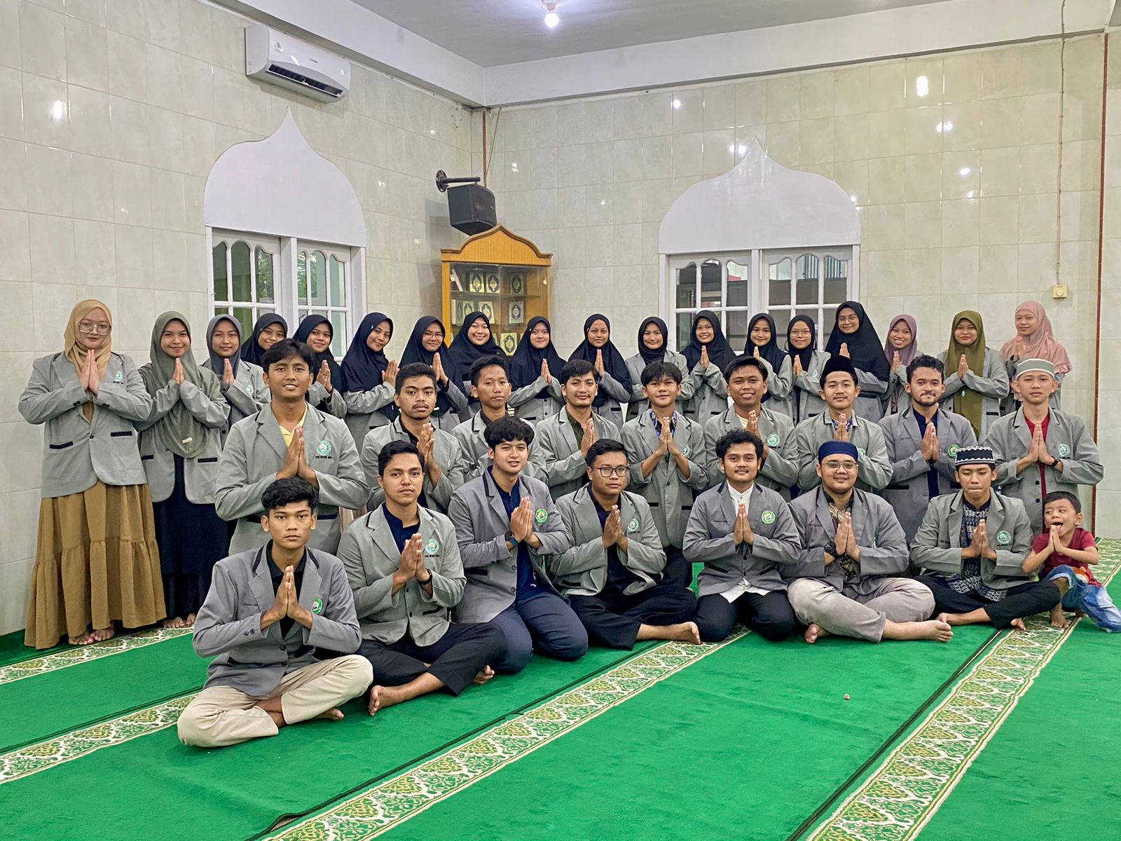 Kuliah sambil mondok